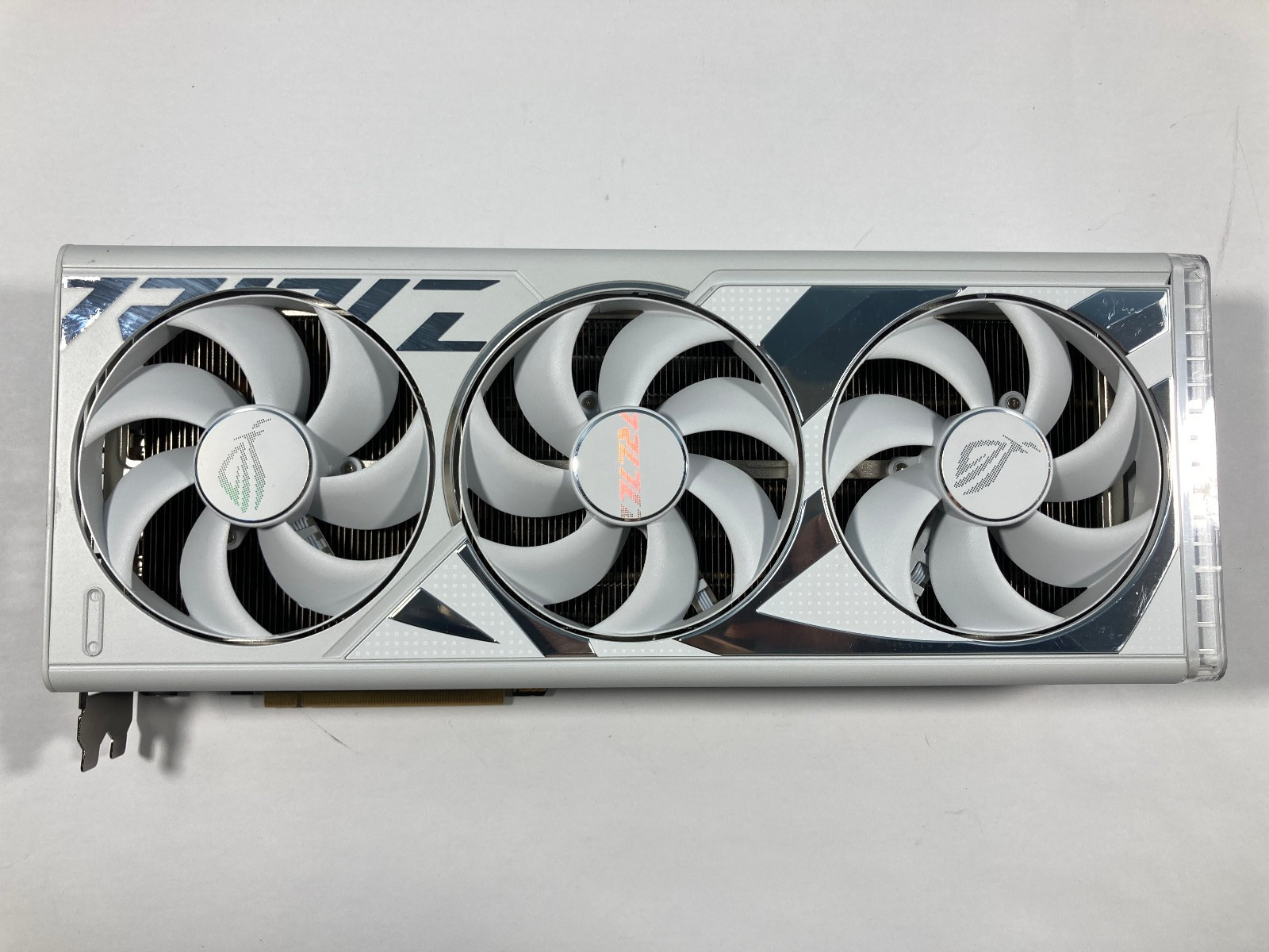 BH 2 1 AL 1 VER ASUS ROG Strix - Graphics Card 24Gb Gddr6X incelemesi ve fiyatı